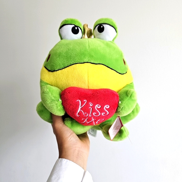 Rare Fiesta Toy Kiss Me Heart Frog Plush Stuffed Animal Valentine's Day Gift - Picture 1 of 14